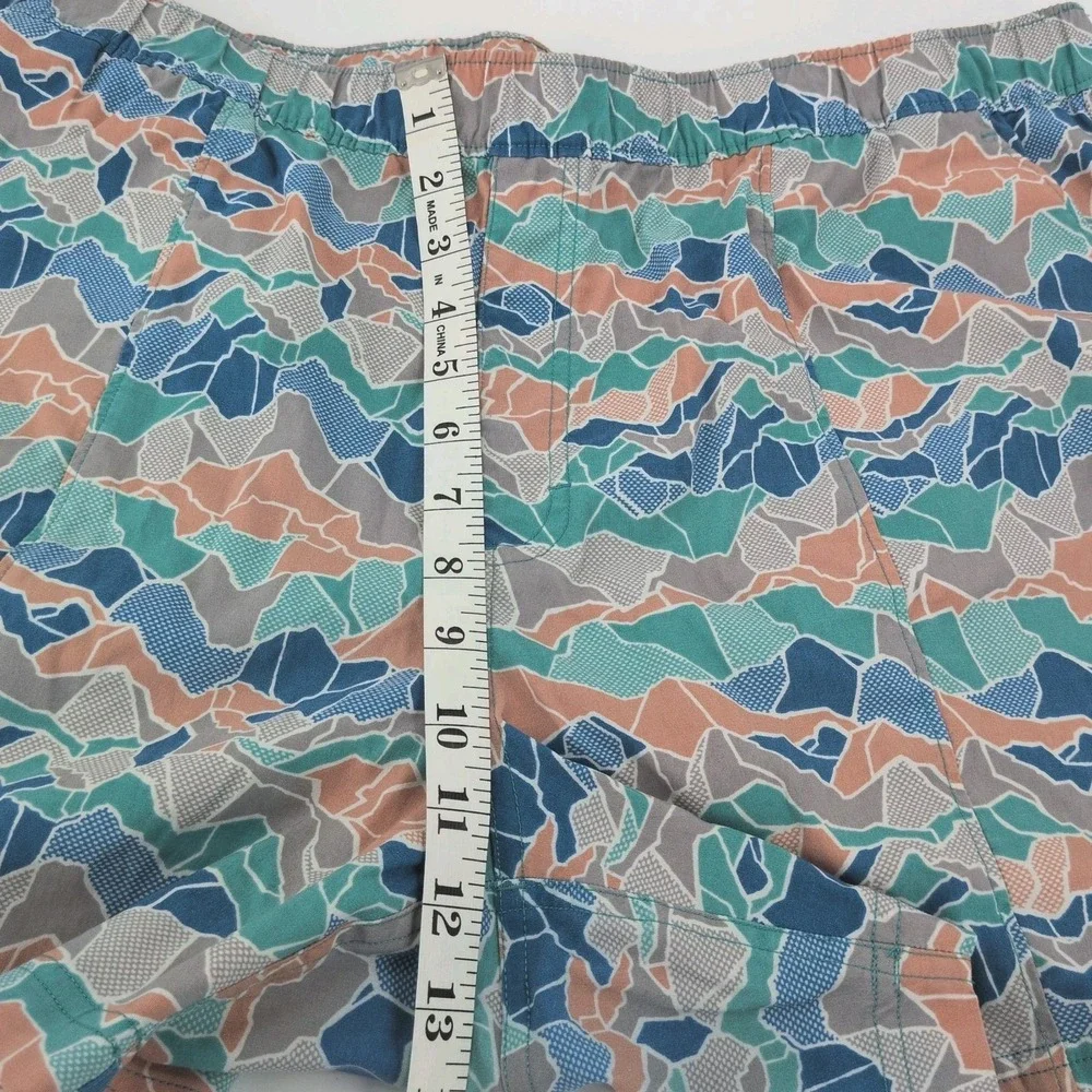 The North Face Mens Mountain Board Camouflage Shorts Swim Trunks Size XL UPF 50